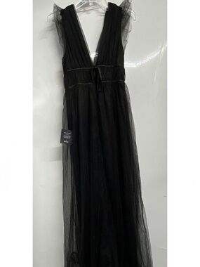Lulu’s “I’m Yours” Black Tulle Ruffled Plunge Maxi Dress, Small